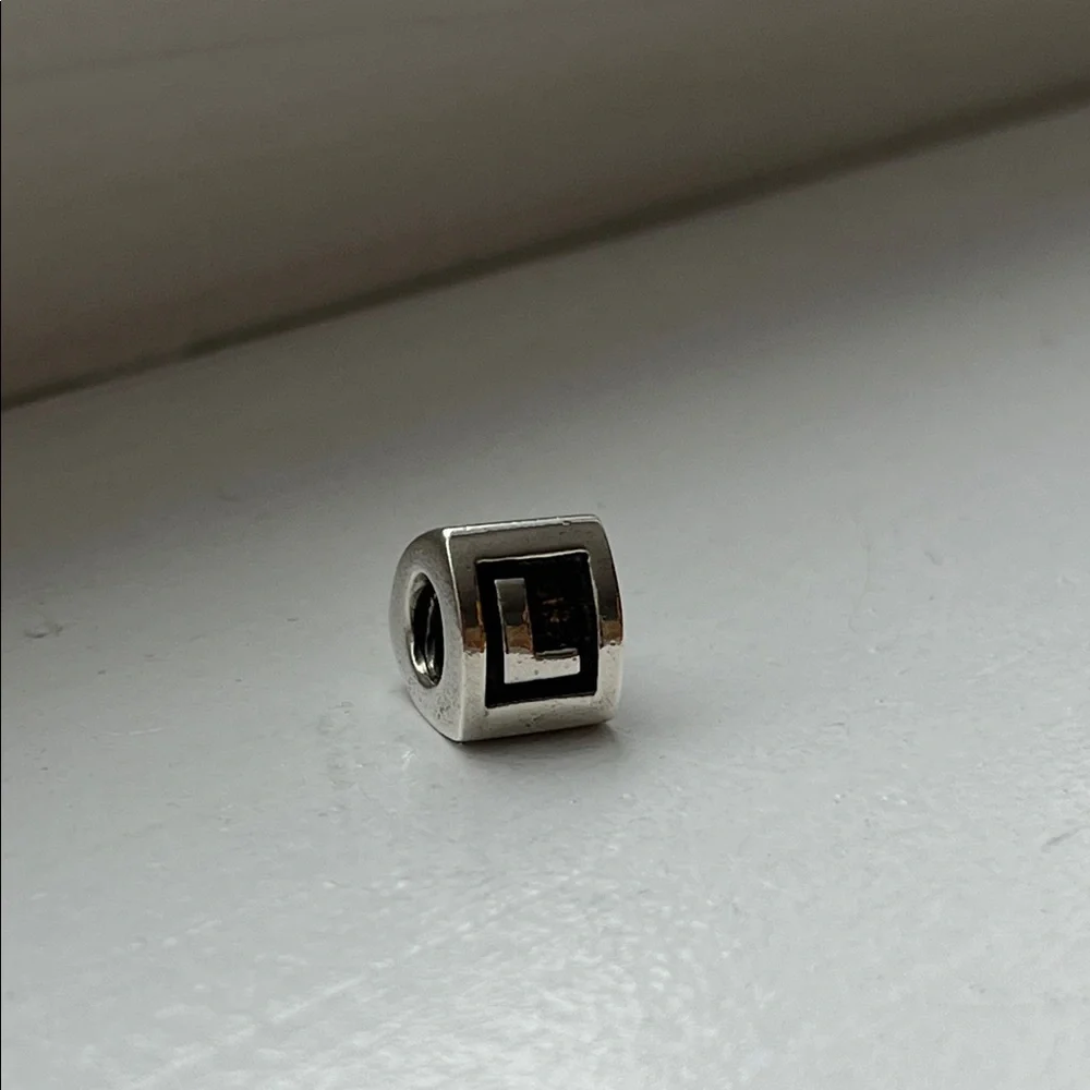 Retired Pandora Sterling Silver Alphabet Charm- Letter L - Picture 2 of 3